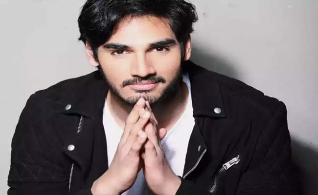Ahan Shetty Age, Father, Height, Wikipedia, Gf, Father Name, Biography, First Movie, Wife, Family, Parents, Body, Net Worth 2022 Best Info