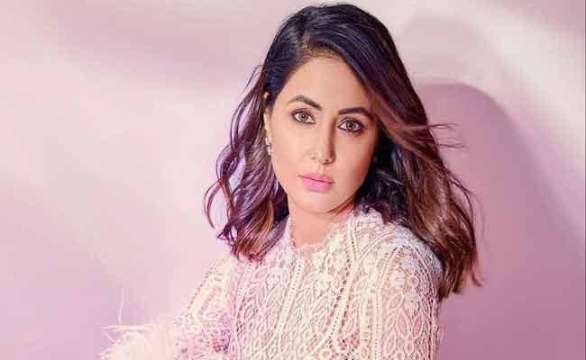 Hina Khan Age, Parents Name, Family Members, Husband Name, Sister Name, Bio, Birth Date, Wikipedia, Education, Sister, Hometown, Children, Brother Name, Religion, Lifestyle, Net Worth 2022 Best Info